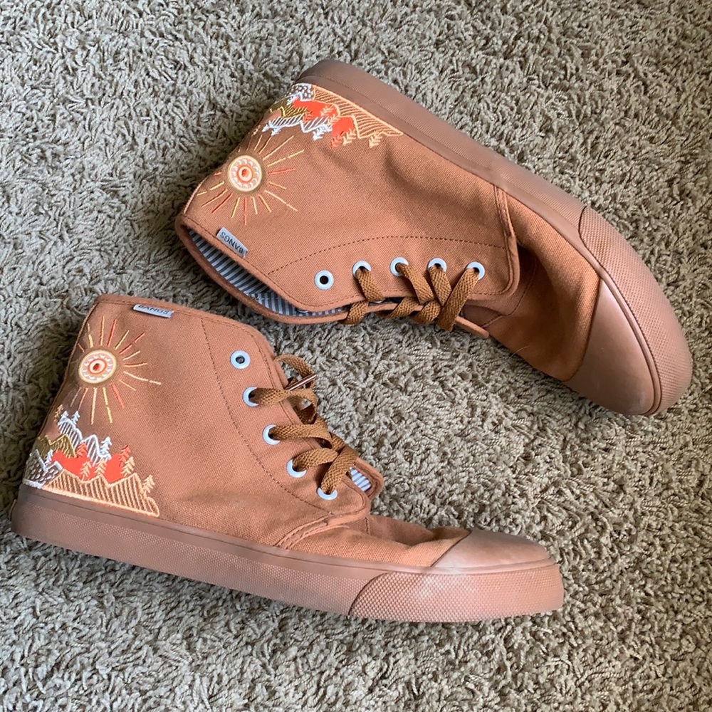 Bang embroidered high tops